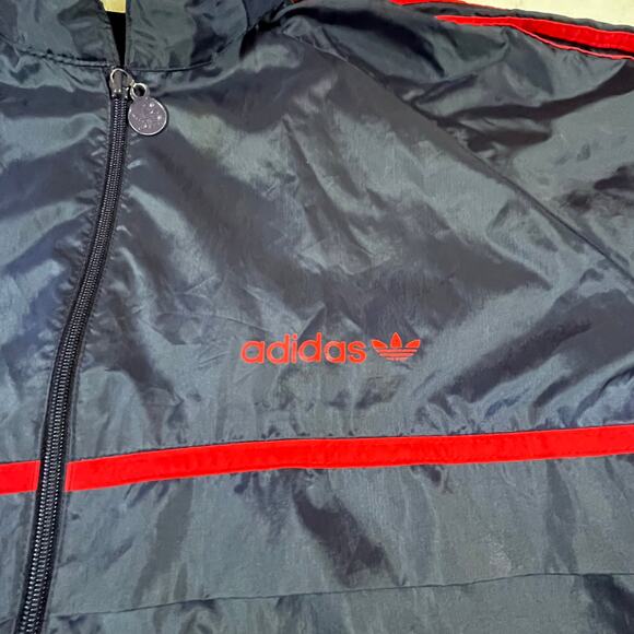 Adidas Trefoil Logo Windbreaker Jacket Vintage Roll Up Hood Blue excellent cond - Picture 2 of 8
